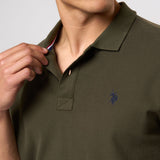 UMAlfred Polo